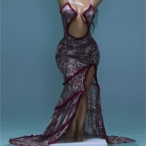 Elegant Leopard Print Evening Gown